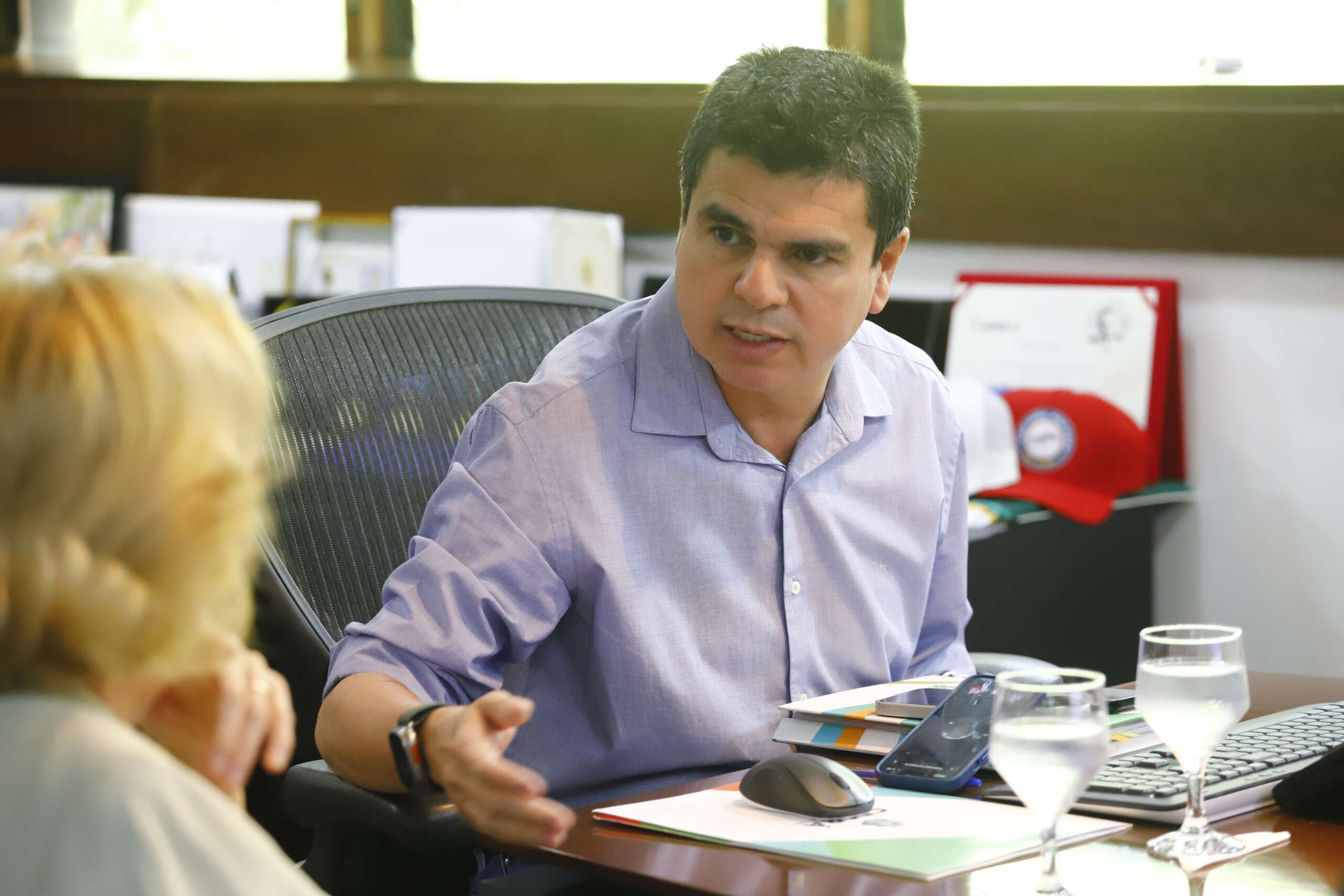 Governo do Ceará articula medidas para garantir o enterro pátrio e digno da babá cearense morta em Portugal